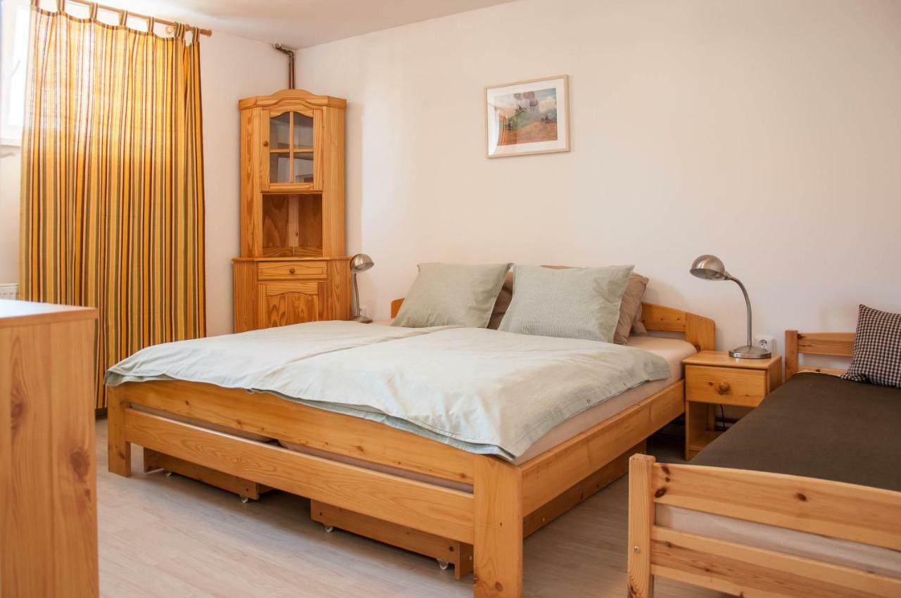 Apartman Zeleznice公寓 外观 照片